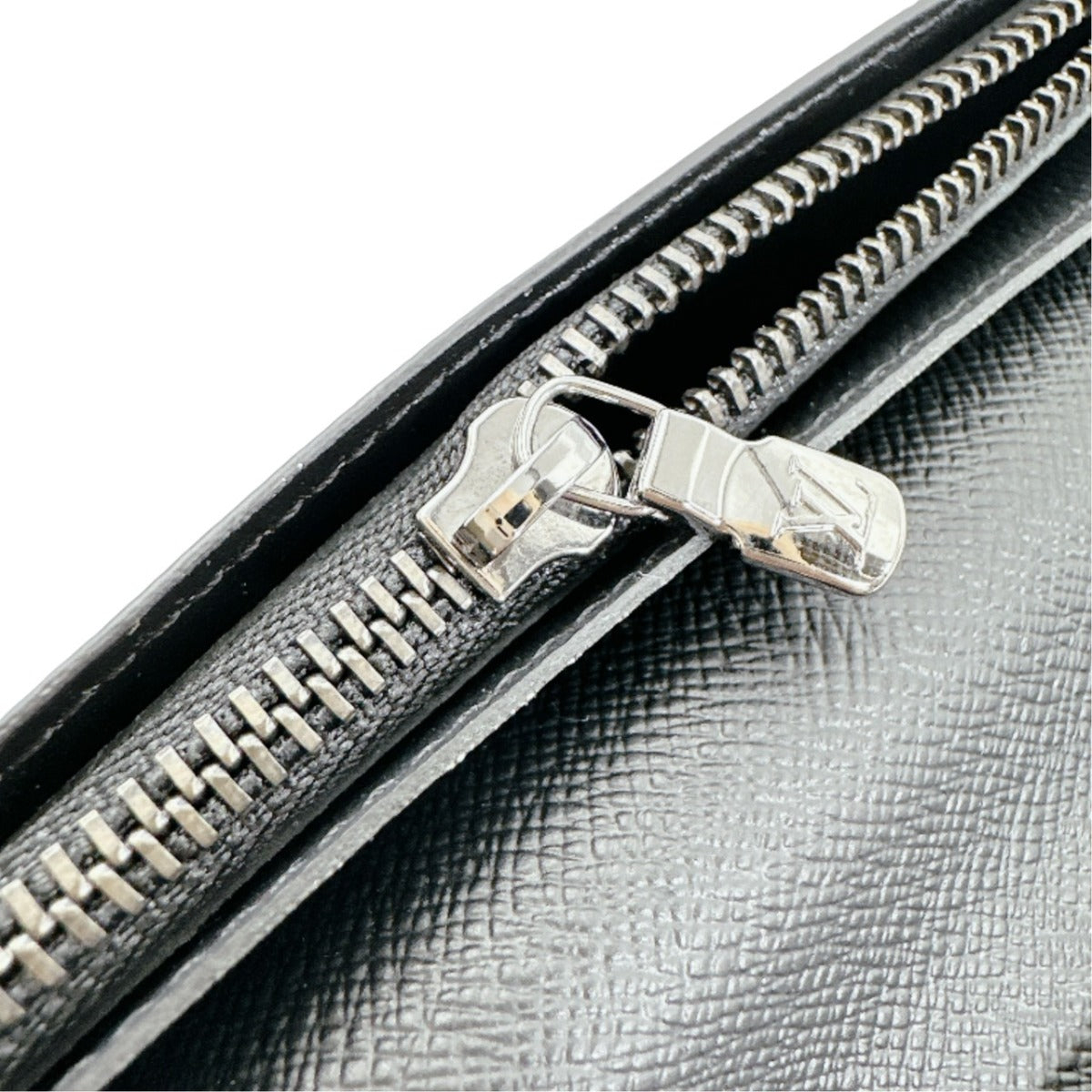 Louis Vuitton LOUIS VUITTON Long Wallet
 Bi-fold Eclipse Wallet Brazza Monogram Canvas M61697 Grey LV
 [SS]
 【second hand】 