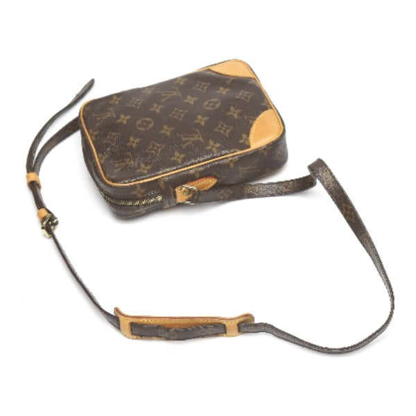 ルイヴィトン LOUIS VUITTON ショルダーバッグ
 斜めかけ モノグラム ダヌーブ モノグラムキャンバス M45266 ブラウン LV
 【SS】
 【中古】