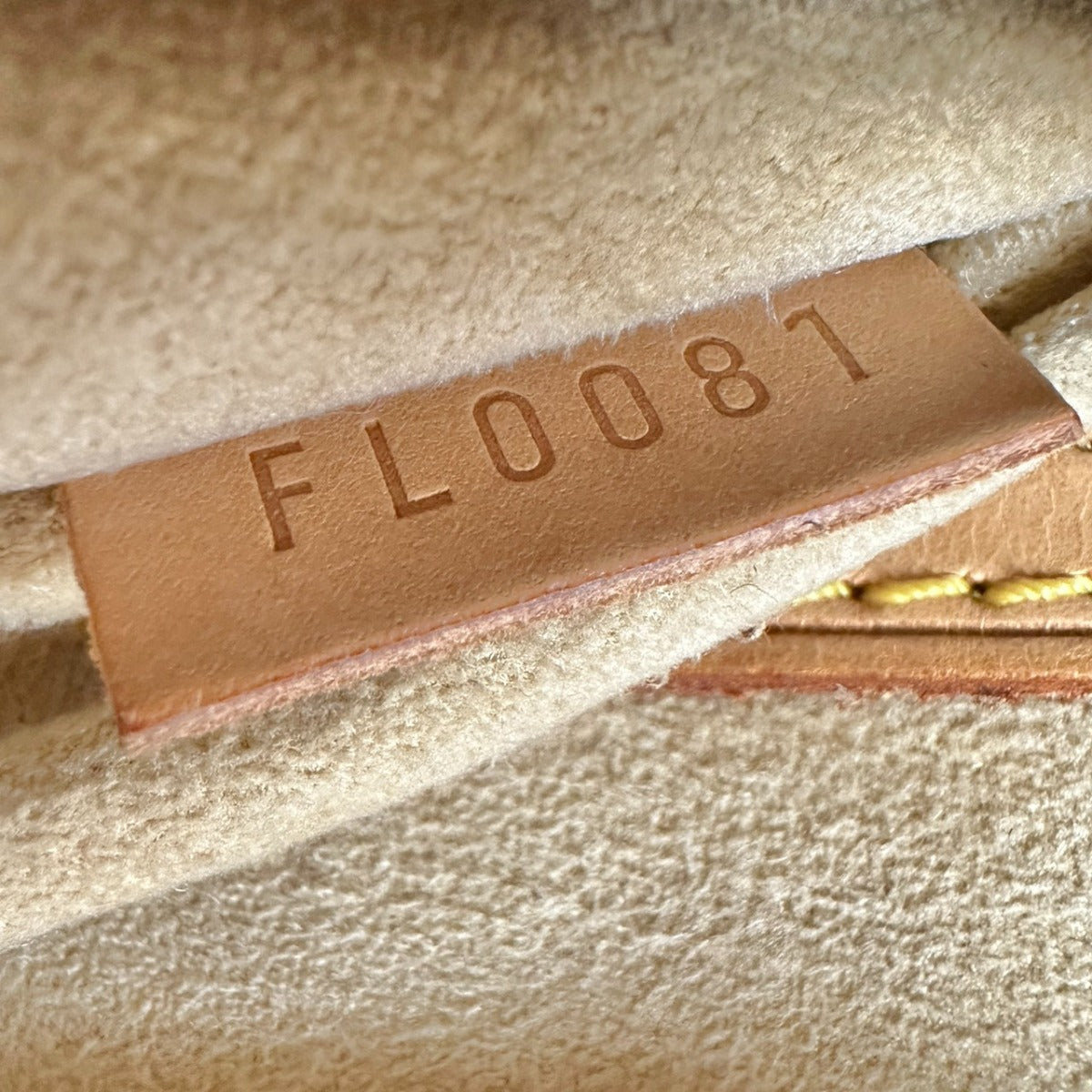 ルイヴィトン LOUIS VUITTON ショルダーバッグ
 ハンドバッグ モノグラム ルーピング MM モノグラムキャンバス M51146 ブラウン LV
 【SS】
 【中古】