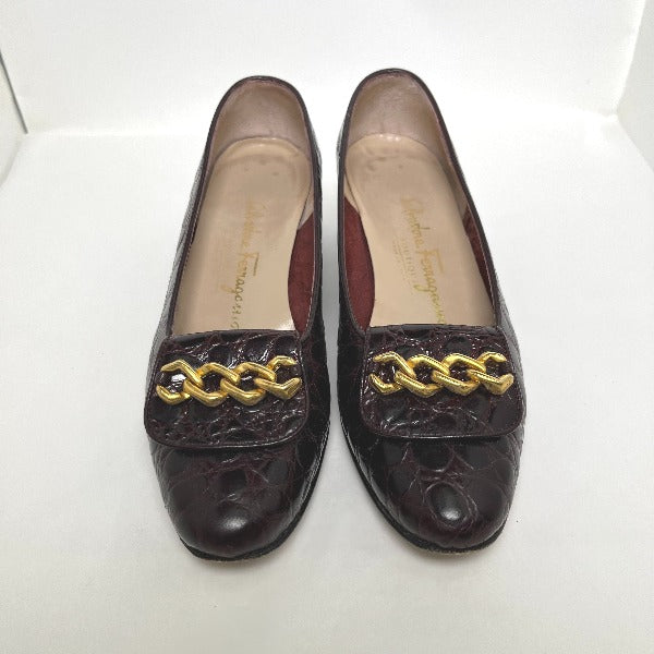 Salvatore Ferragamo Pumps
 Crocodile embossed 5 1/2 C wine red [SS]
 【second hand】 