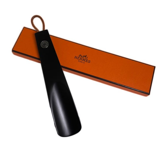 エルメス HERMES その他靴
 靴べら ショート セリエ ウッド製 052052ZH ブラック 【SS】
 【中古】