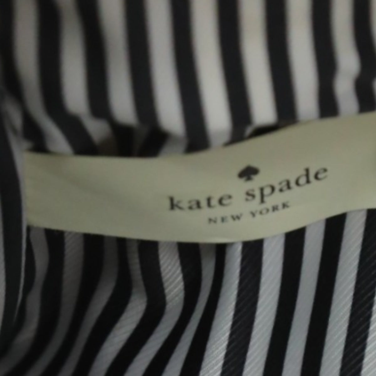 ケイトスペード Kate Spade ハンドバッグ
 ブラック×アイボリー 【SS】
 【中古】