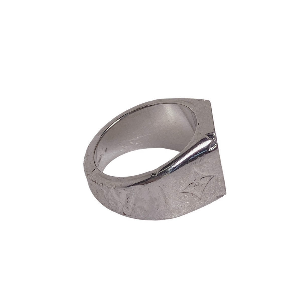 LOUIS VUITTON Rings
 Monogram Signet Ring M62487 Silver LV
 [SS]
 【second hand】 