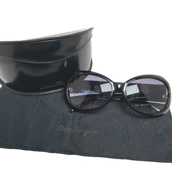 Salvatore Ferragamo Sunglasses
 2162 Plastic 2162-101/11 Black [SS]
 【second hand】 