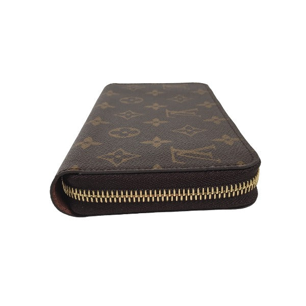 Louis Vuitton LOUIS VUITTON Long Wallet
 
Long Wallet Monogram Round Zip Monogram Canvas M42616 Brown LV
 [SS]
 【second hand】 