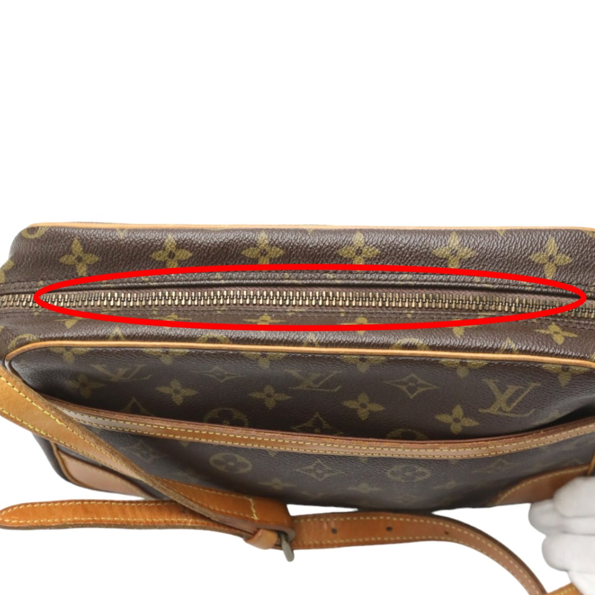 ルイヴィトン LOUIS VUITTON ショルダーバッグ
 トロカデロ27 モノグラム 斜め掛け モノグラムキャンバス M51274 ブラウン LV
 【SS】
 【中古】