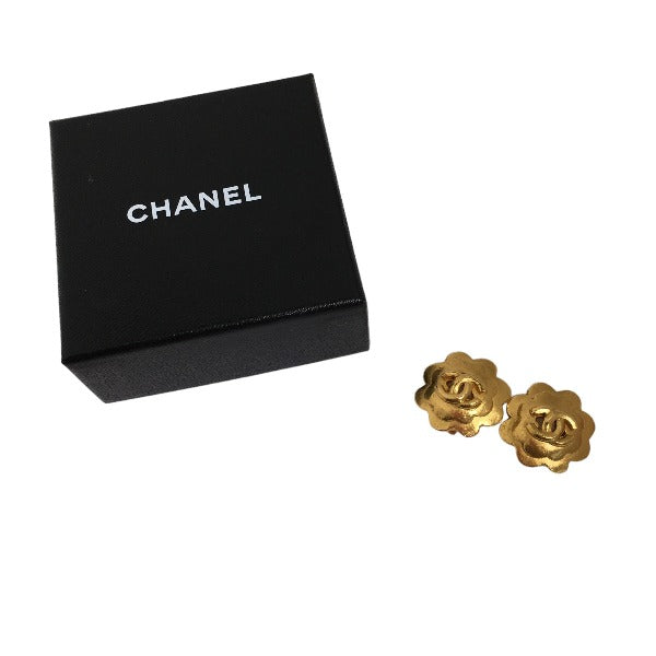 CHANEL Earrings
 
Earrings 96P Gold [SS]
 【second hand】 