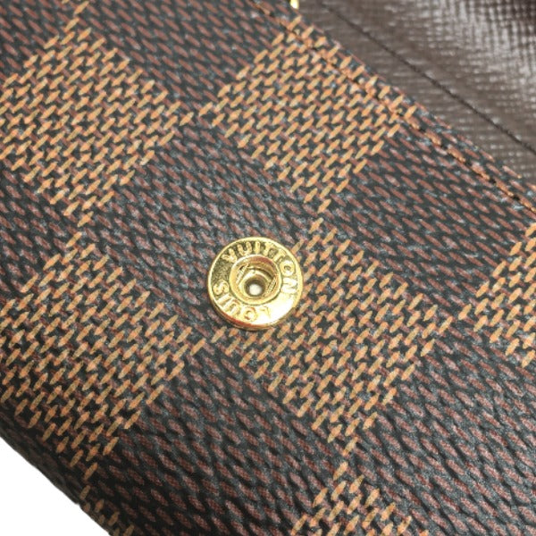 ルイヴィトン LOUIS VUITTON キーケース
 キーケース6本用 ダミエ ミュルティクレ6 ダミエキャンバス N62630 ブラウン LV
 【SS】
 【中古】