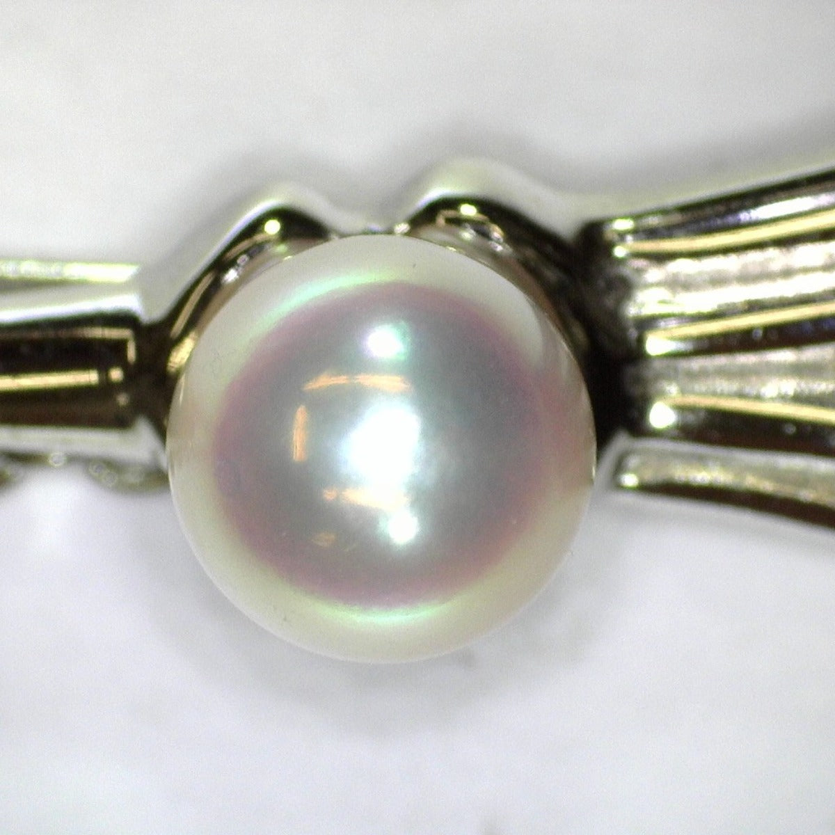 TASAKI Brooch
 Pin Brooch Tasaki Pearl SV Silver Silver [SS]
 【second hand】 