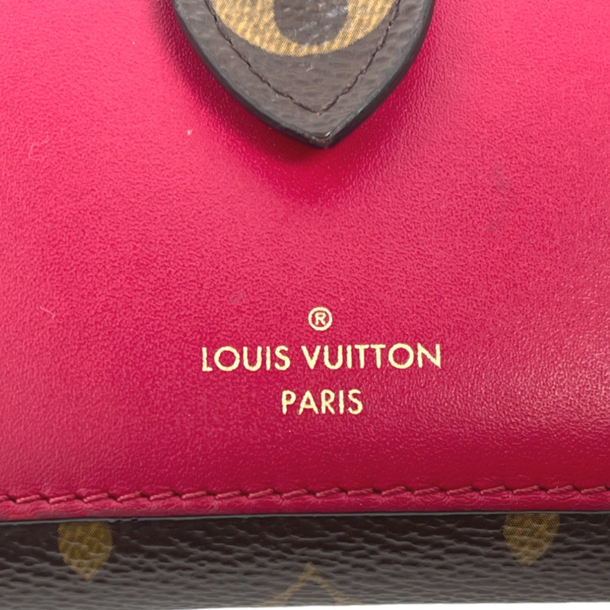 ルイヴィトン LOUIS VUITTON 二つ折り財布
 二つ折り財布 モノグラム ポルトフォイユ・ジュリエット モノグラムキャンバス M69433 フューシャ LV
 【SS】
 【中古】