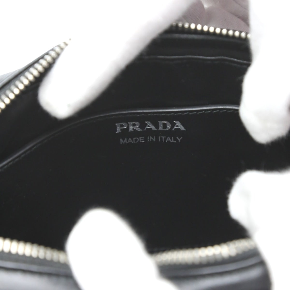 プラダ PRADA ショルダーバッグ
 チェーンショルダーバッグ 軽量 斜め掛け カーフ 1BL006 ブラック 【SS】
 【中古】