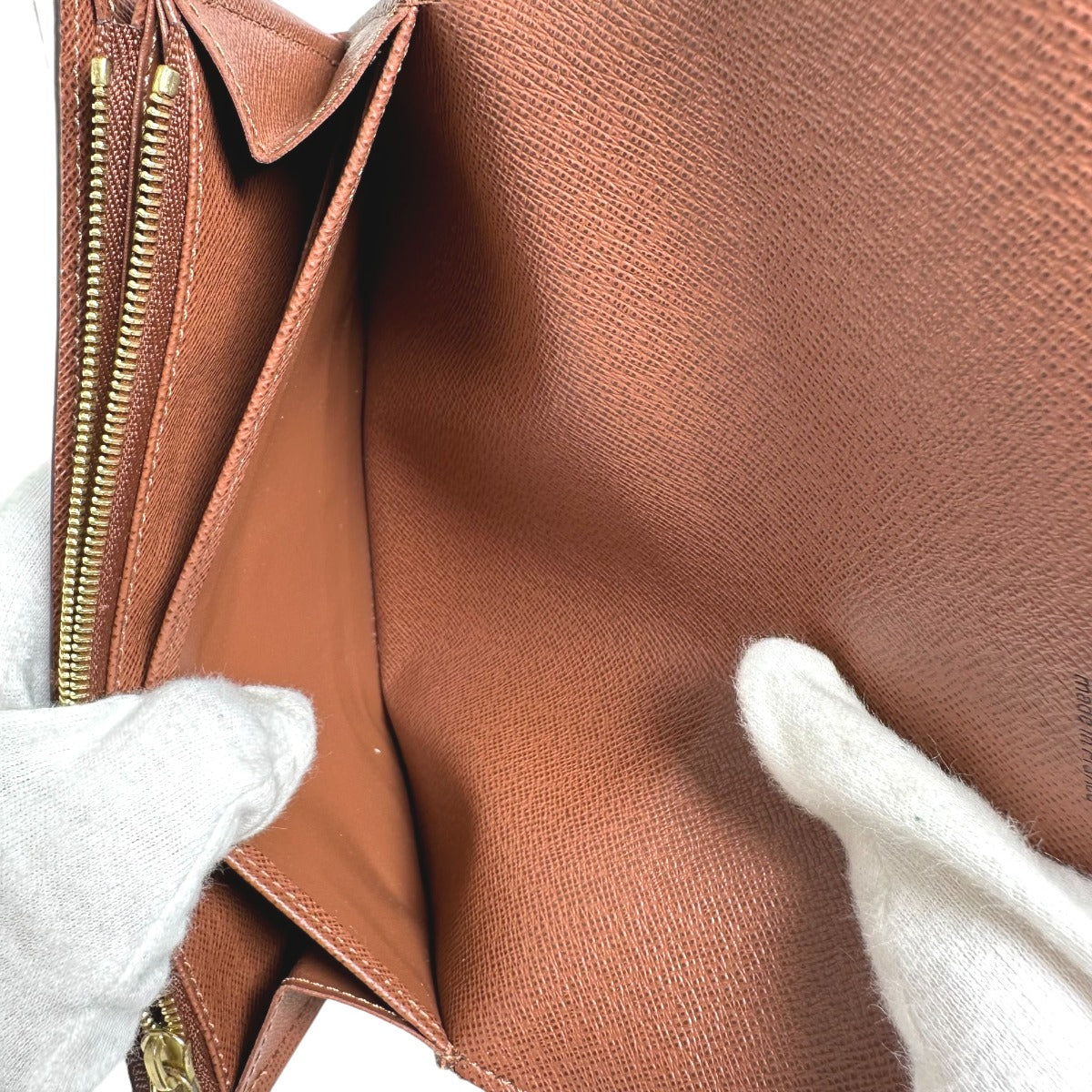 ルイヴィトン LOUIS VUITTON 長財布
 財布 モノグラム ポルトフォイユ・サラ モノグラムキャンバス M60531 ブラウン LV
 【SS】
 【中古】