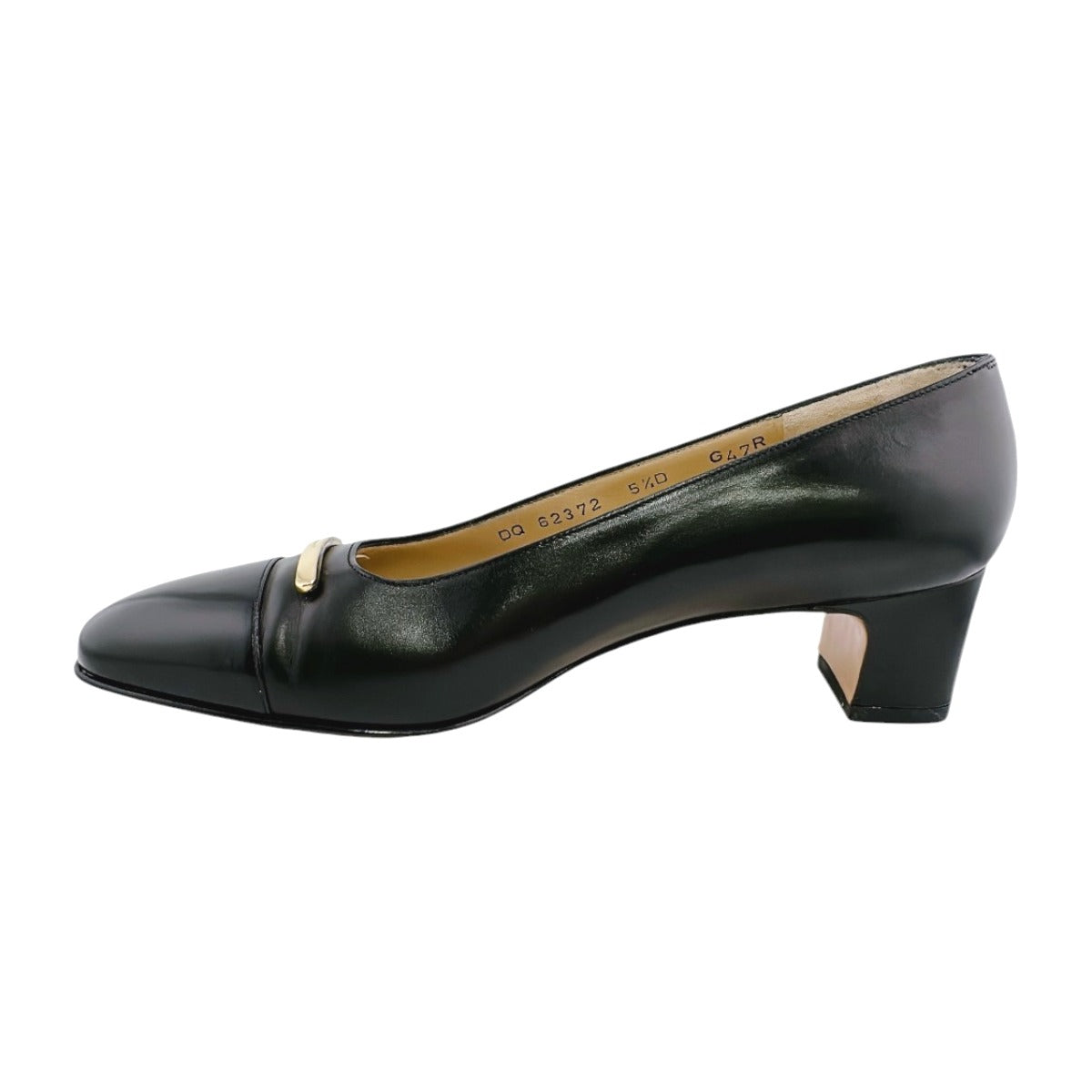 サルヴァトーレフェラガモ Salvatore Ferragamo パンプス
 パンプス FLORENCE カーフ ブラック 【H】
 【中古】