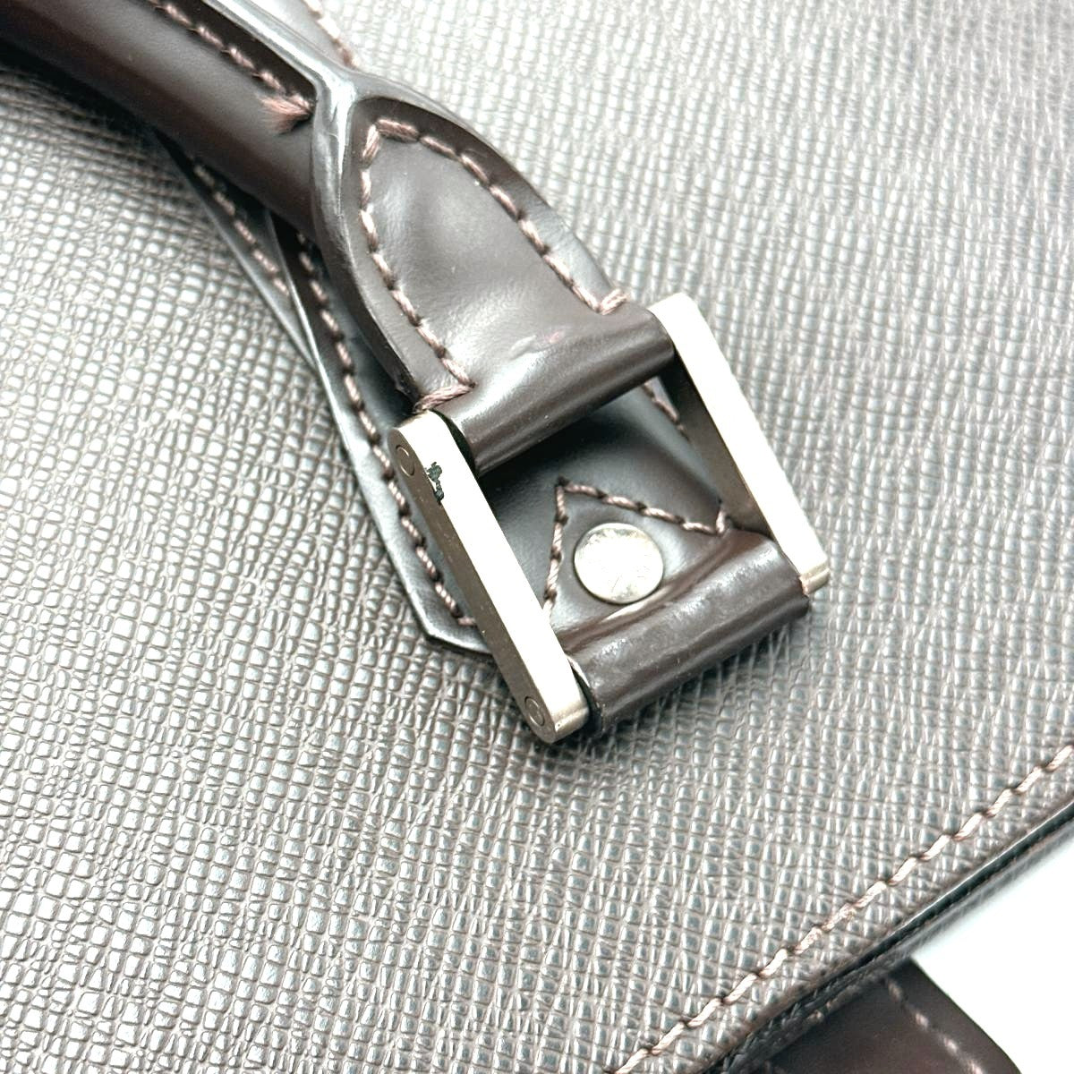 ルイヴィトン LOUIS VUITTON ビジネスバッグ
 ビジネスバッグ タイガ ポルトドキュマン・ロザン タイガ M30058 ブラウン LV
 【SS】
 【中古】