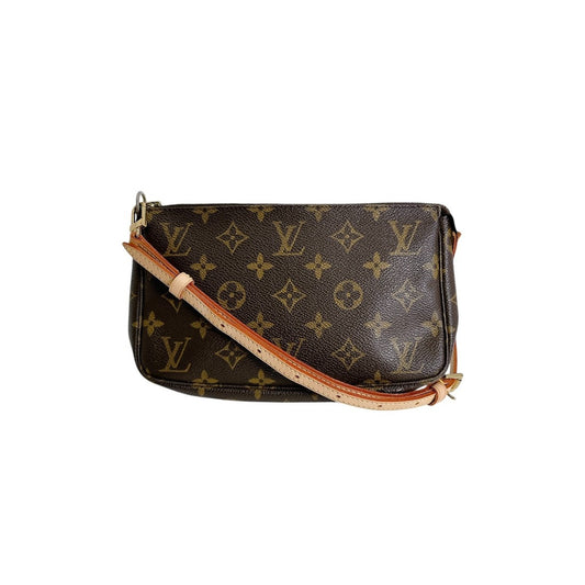 ルイヴィトン LOUIS VUITTON ポーチ
 アクセサリーポーチ モノグラム ストラップ交換　斜め掛け可能 モノグラムキャンバス M51980 ブラウン LV
 【SS】
 【中古】