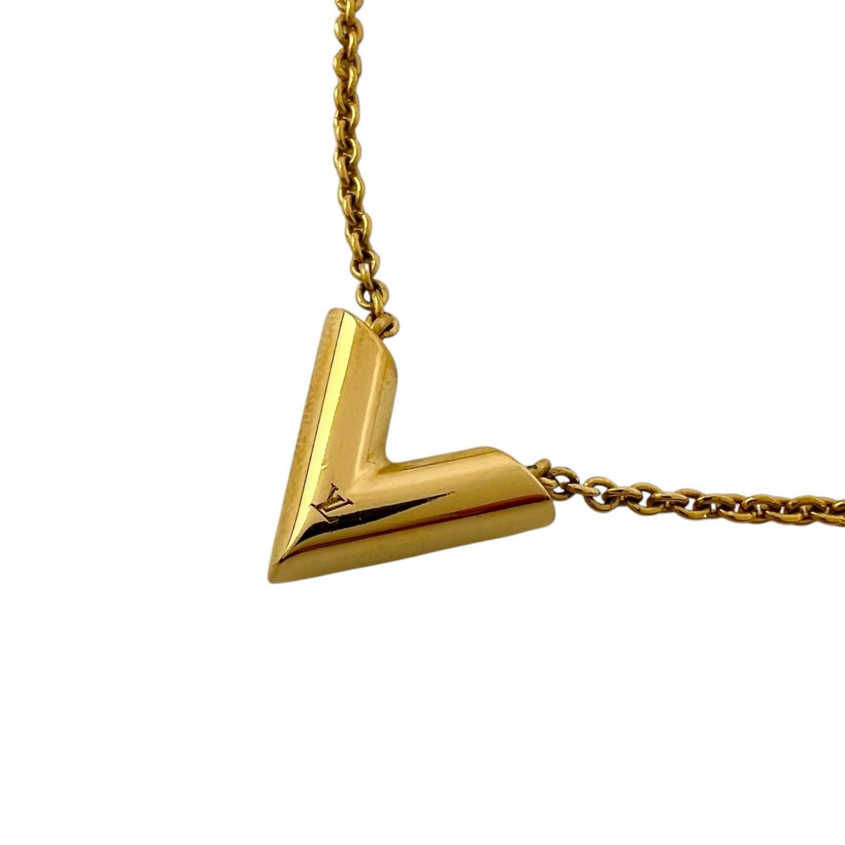 ルイヴィトン LOUIS VUITTON ネックレス
 コリエ・エセンシャルV ペルル GP M61083 ゴールド LV
 【SS】
 【中古】