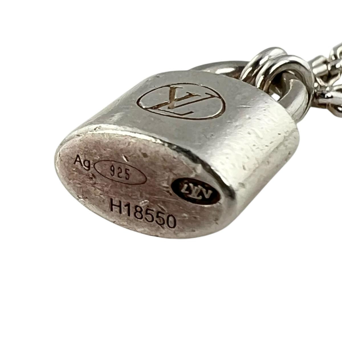 ルイヴィトン LOUIS VUITTON ブレスレット
 アクセサリー パドロック シルバー・ロックイット メタル Q95450 シルバー LV
 【SS】
 【中古】