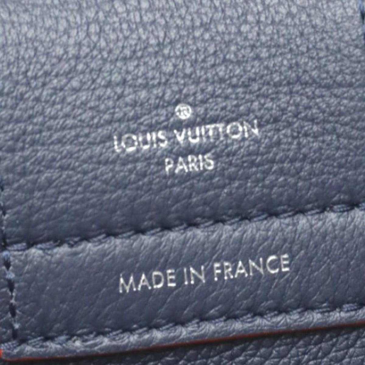 ルイヴィトン LOUIS VUITTON ハンドバッグ
 2WAYバッグ ロックミーデーマリヌルージュ M53645 ネイビー×レッド LV
 【SS】
 【中古】