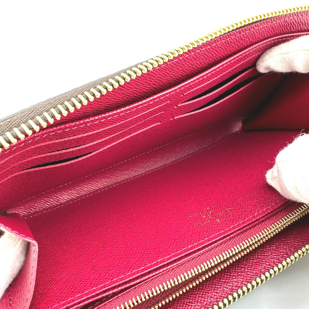 ルイヴィトン LOUIS VUITTON 長財布
 ラウンドファスナー モノグラム ジッピーウォレット モノグラムキャンバス M42616 ブラウン LV
 【中古】