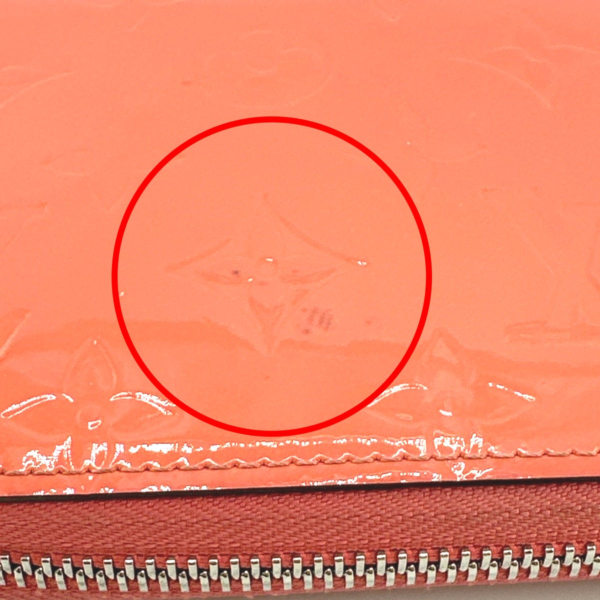 ルイヴィトン LOUIS VUITTON 長財布
 ラウンドファスナー ヴェルニ  ジッピーウォレット  モノグラムヴェルニ M93202 ローズリッチ LV
 【SS】
 【中古】