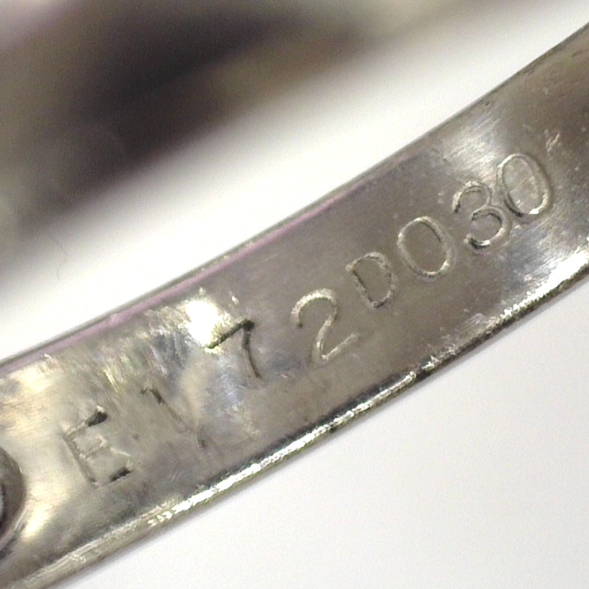 リング・指輪
 指輪 エメラルド 1.72CT Pt900 14号 Pt900プラチナ シルバー 【SS】
 【中古】
