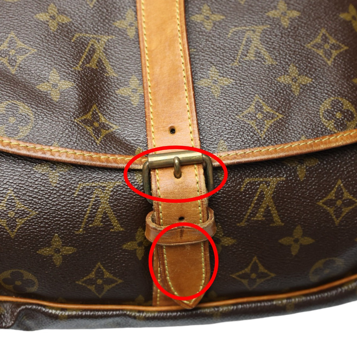 ルイヴィトン LOUIS VUITTON ショルダーバッグ
 ソミュール35 モノグラム 斜めがけ M42254 ブラウン LV
 【SS】
 【中古】