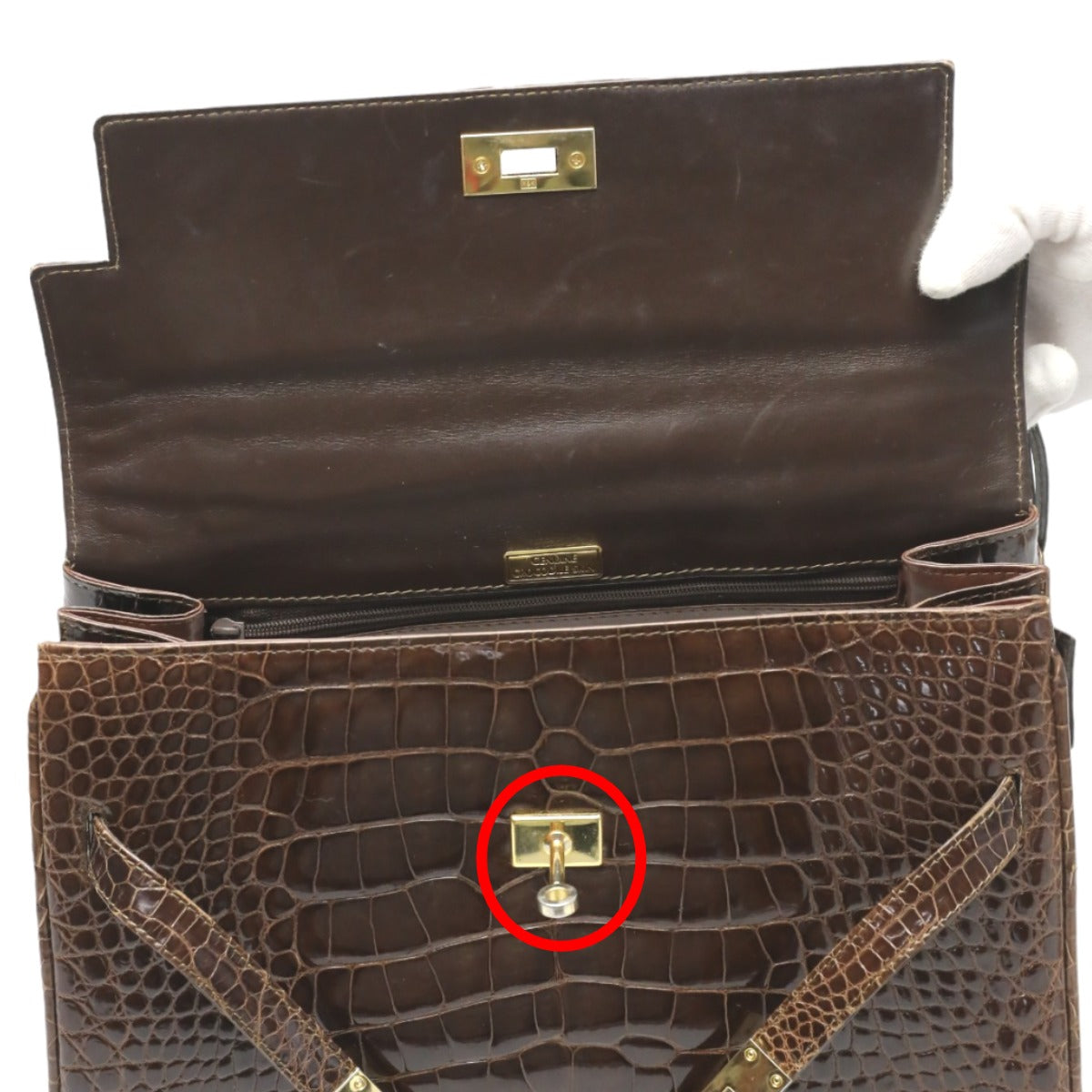 Crocodile handbag
 Handbag Key Turn Lock Shining Crocodile Brown [H]
 【second hand】 