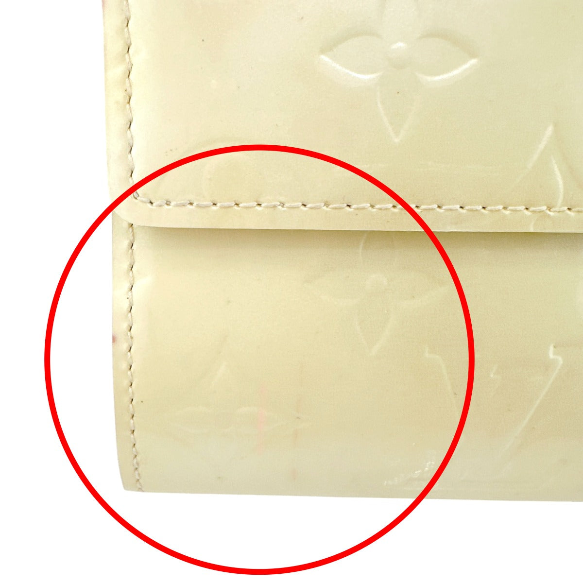 ルイヴィトン LOUIS VUITTON 長財布
 ファスナー付き長財布 ヴェルニ ポシェット・ポルトモネ クレディ ペルル モノグラムヴェルニ M91382 クリームホワイト LV
 【SS】
 【中古】