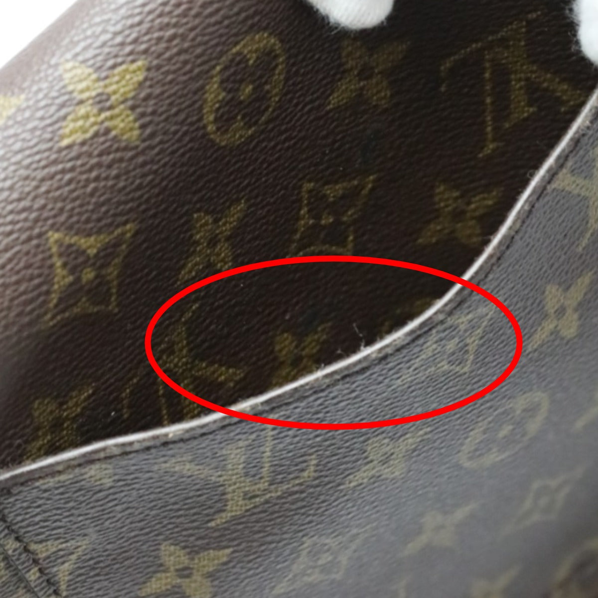 ルイヴィトン LOUIS VUITTON ショルダーバッグ
 斜めがけ モノグラム サンクルー M51243 ブラウン LV
 【SS】
 【中古】