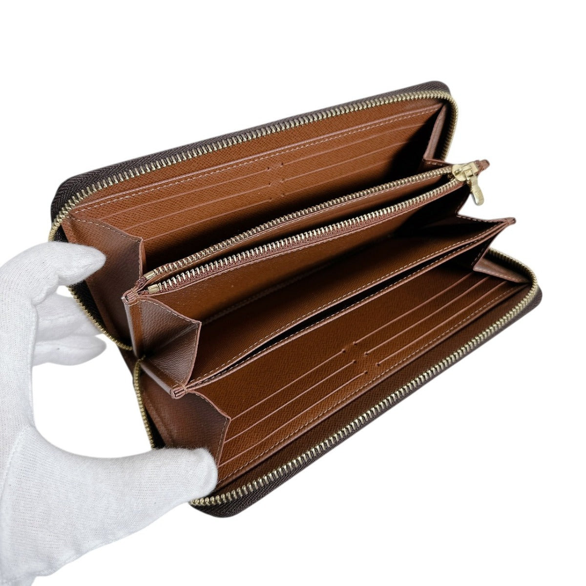 ルイヴィトン LOUIS VUITTON 長財布
 ラウンドファスナー モノグラム ジッピーウォレット モノグラムキャンバス M42616 ブラウン LV
 【SS】
 【中古】