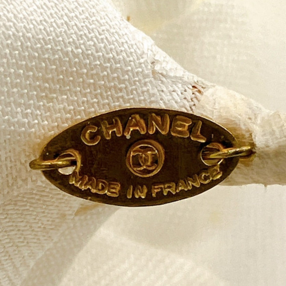 シャネル CHANEL ブローチ
 コサージュ カメリア Not specified（指定なし） ホワイト 【H】
 【中古】