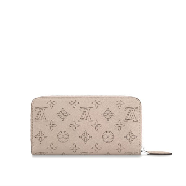 Louis Vuitton LOUIS VUITTON Long Wallet
 
Round zipper Monogram Mahina Zippy Wallet Monogram Mahina M69821 Galle LV
 [Live] 